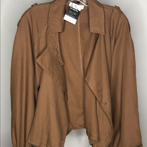 Belted camel jacket - Picture 4 of 8